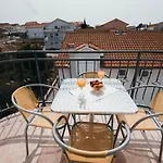 With A Parking Space - 15734 Apartmán *