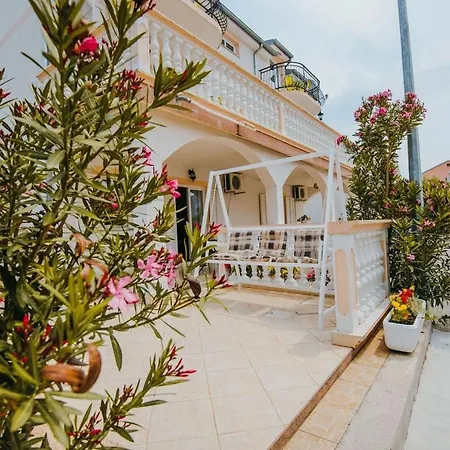 With A Parking Space - 15734 Apartman