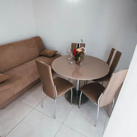 Apartmán With A Parking Space - 15734