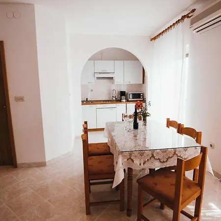 With A Parking Space - 15734 Apartmán