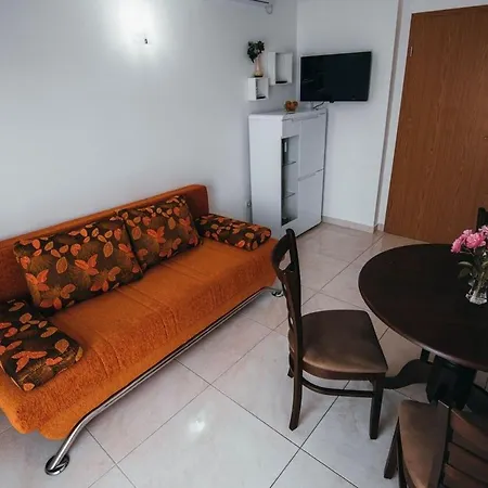 With A Parking Space - 15734 Apartman *