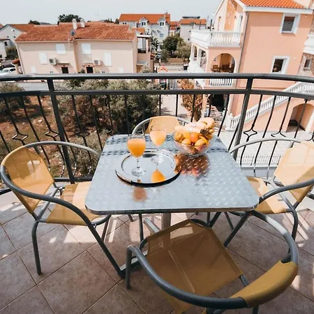 With A Parking Space - 15734 Apartman *