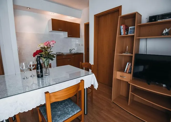 Appartamento With A Parking Space - 15734