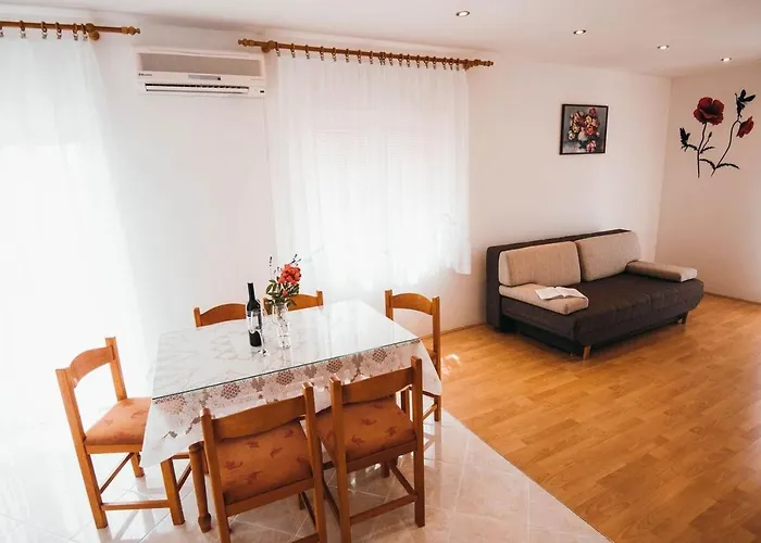 With A Parking Space - 15734 Apartman Vodice