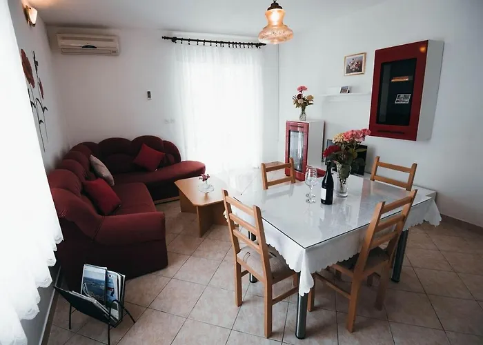 With A Parking Space - 15734 Appartamento Vodice