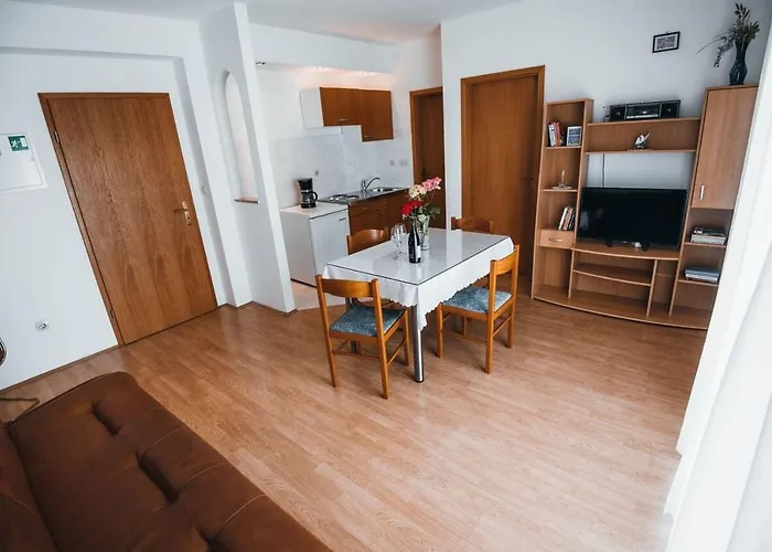 With A Parking Space - 15734 Appartamento