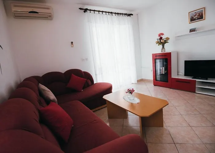 With A Parking Space - 15734 Appartamento Vodice