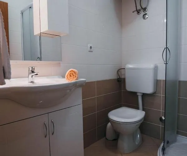 With A Parking Space - 15734 *